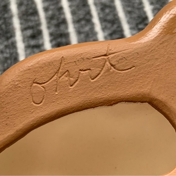 Ceramic Hand Painted Dog / Madonna Ohrt / Vintage Dog Figurine / Dog / Puppy - Picture 14 of 16